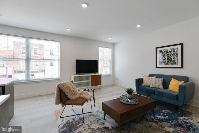 Photo - 3045-51 Richmond St Unit 501