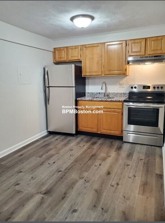 Photo - 55 Elmwood Park Unit #5