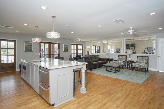 Photo - Carriage Place Condominiums