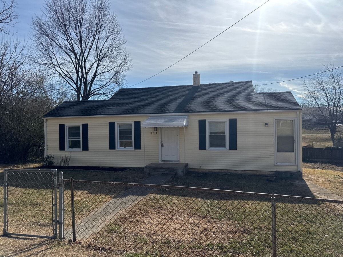 Photo - 3BR House for Rent!