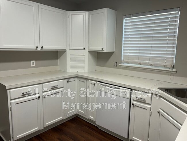 Photo - 2261 St Augustine St