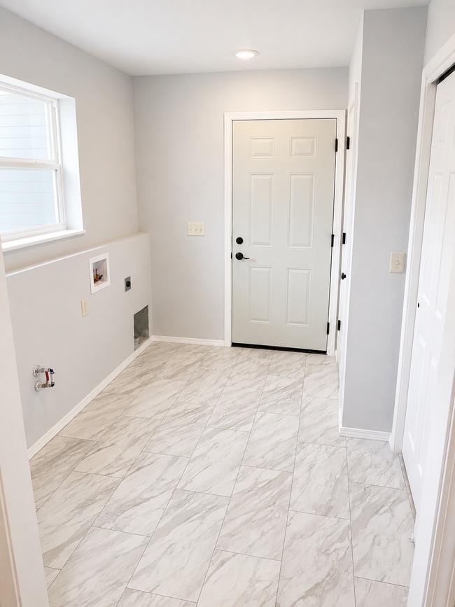 Photo - 2485 Chestnut Dr Unit 2485 (3 Bedroom)