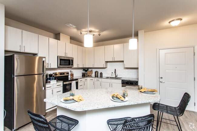 2BR, 2BA - 1,188 SF - Acadia