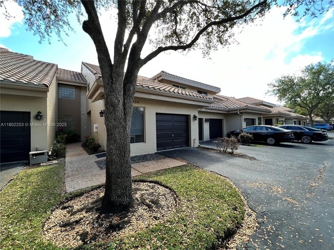 Photo - 16322 Malibu Dr Condo Unit 11