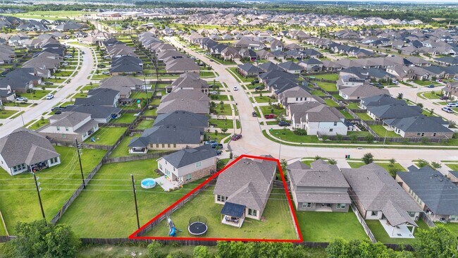 Photo - 31439 Vly Briar Wy