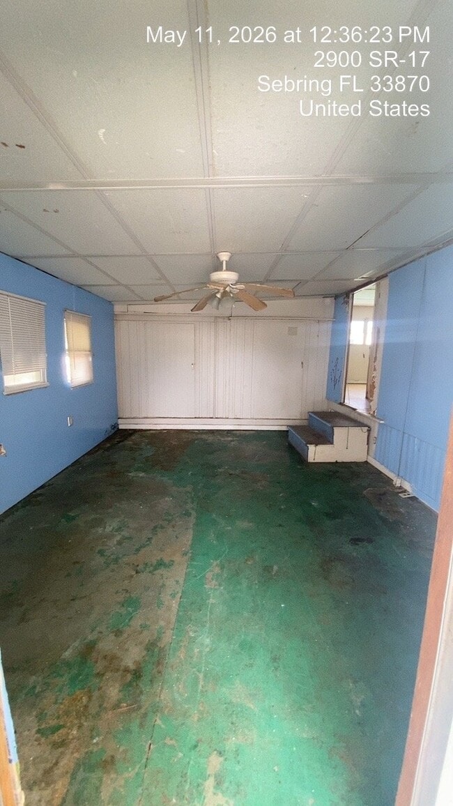 Photo - 2900 FL-17