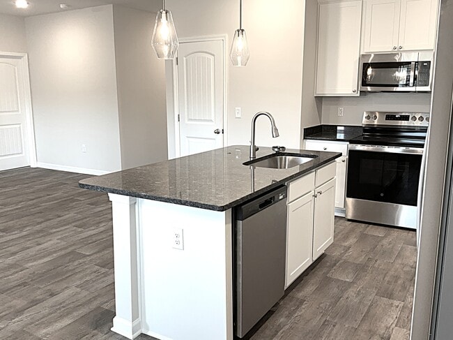 Photo - 3184 Emberly Dr