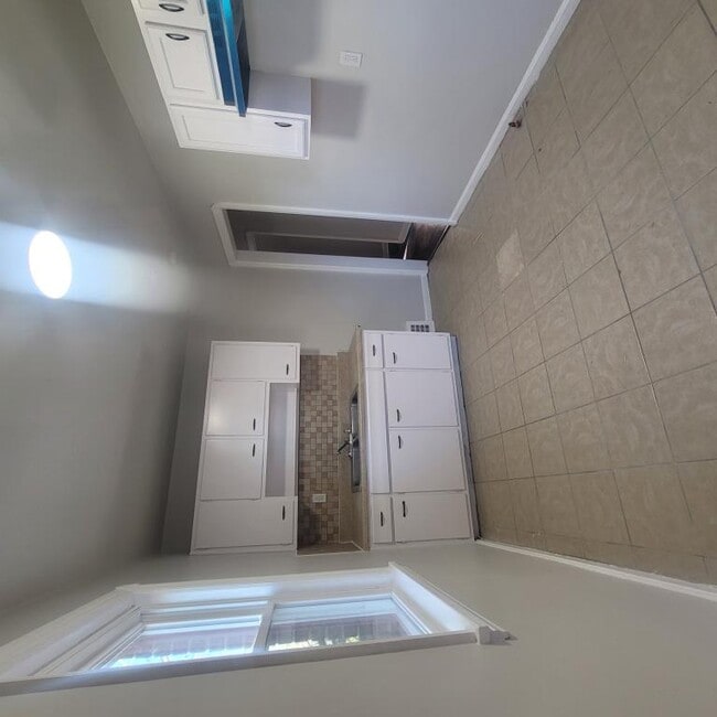 Photo - 13500 Crossburn Ave