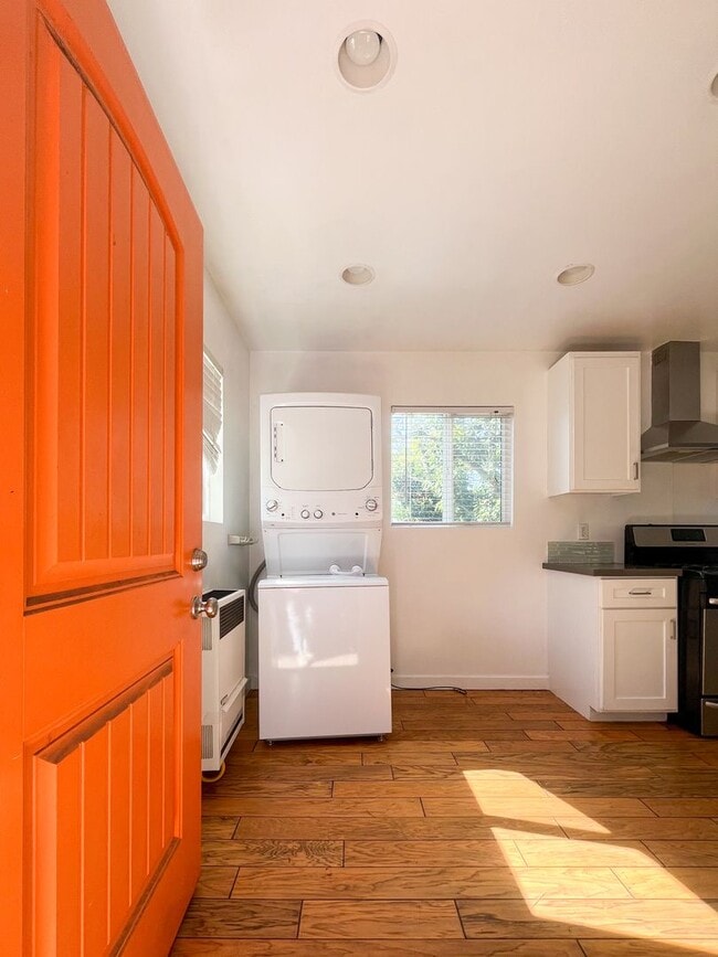 Photo - 3425 Alice St Unit 3427 Alice St