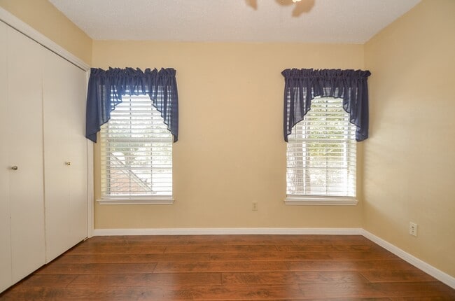 Photo - 8310 Hot Springs Dr