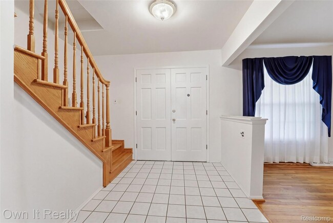 Photo - 26439 Cecile St