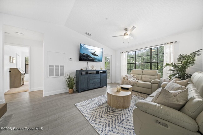 Photo - 7667 N Wickham Rd Unidad 218