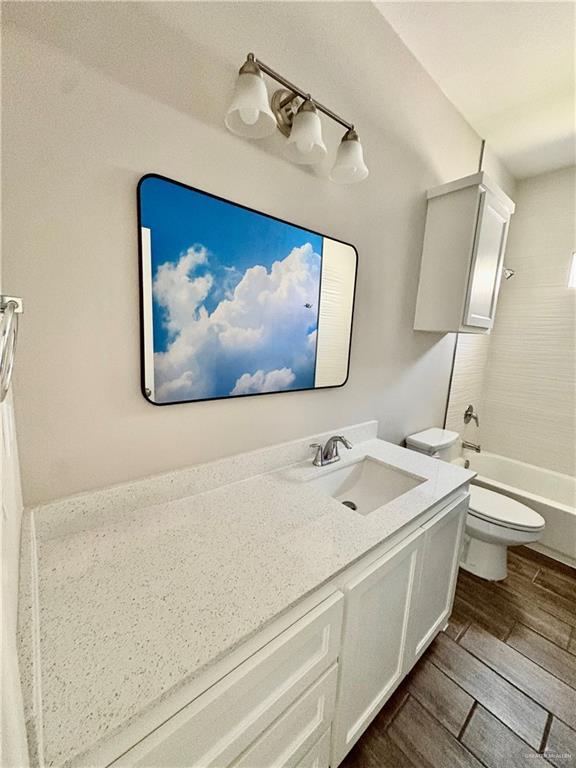 3308 Wolf Crk Ave Unit 3