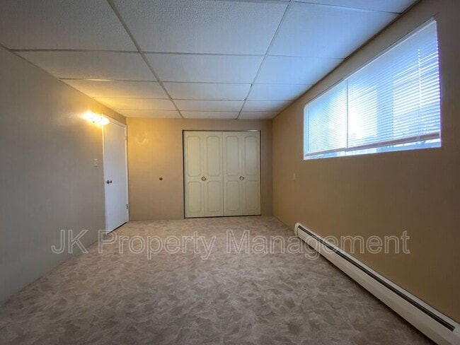 Photo - 1401-142B 2b St S