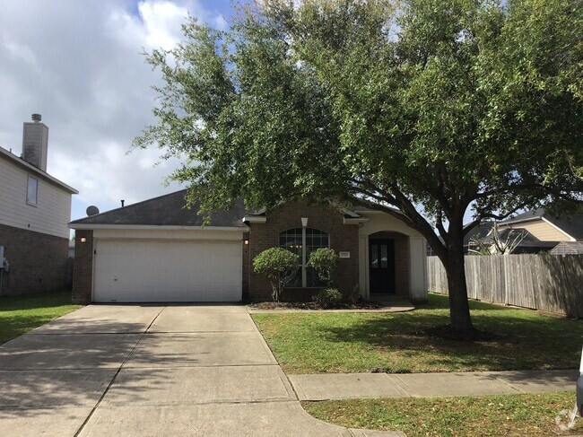 Building Photo - 7702 Summer Dale Dr Rental