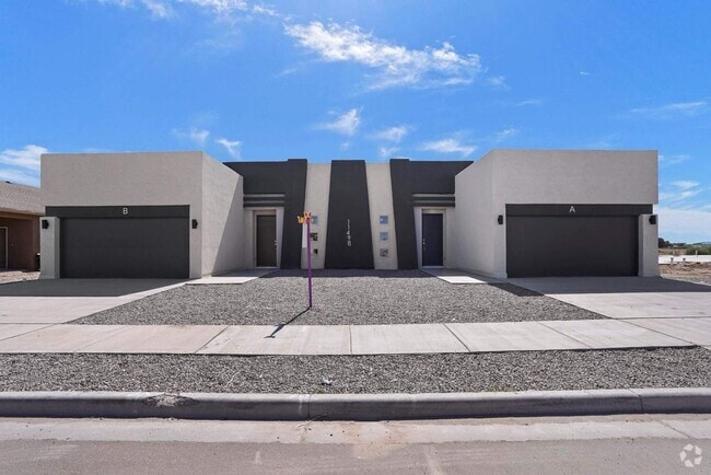 Building Photo - 11498 Summer Dr Unit B Rental