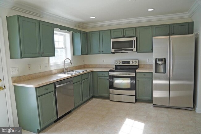Building Photo - 92 Embassy Ct Rental