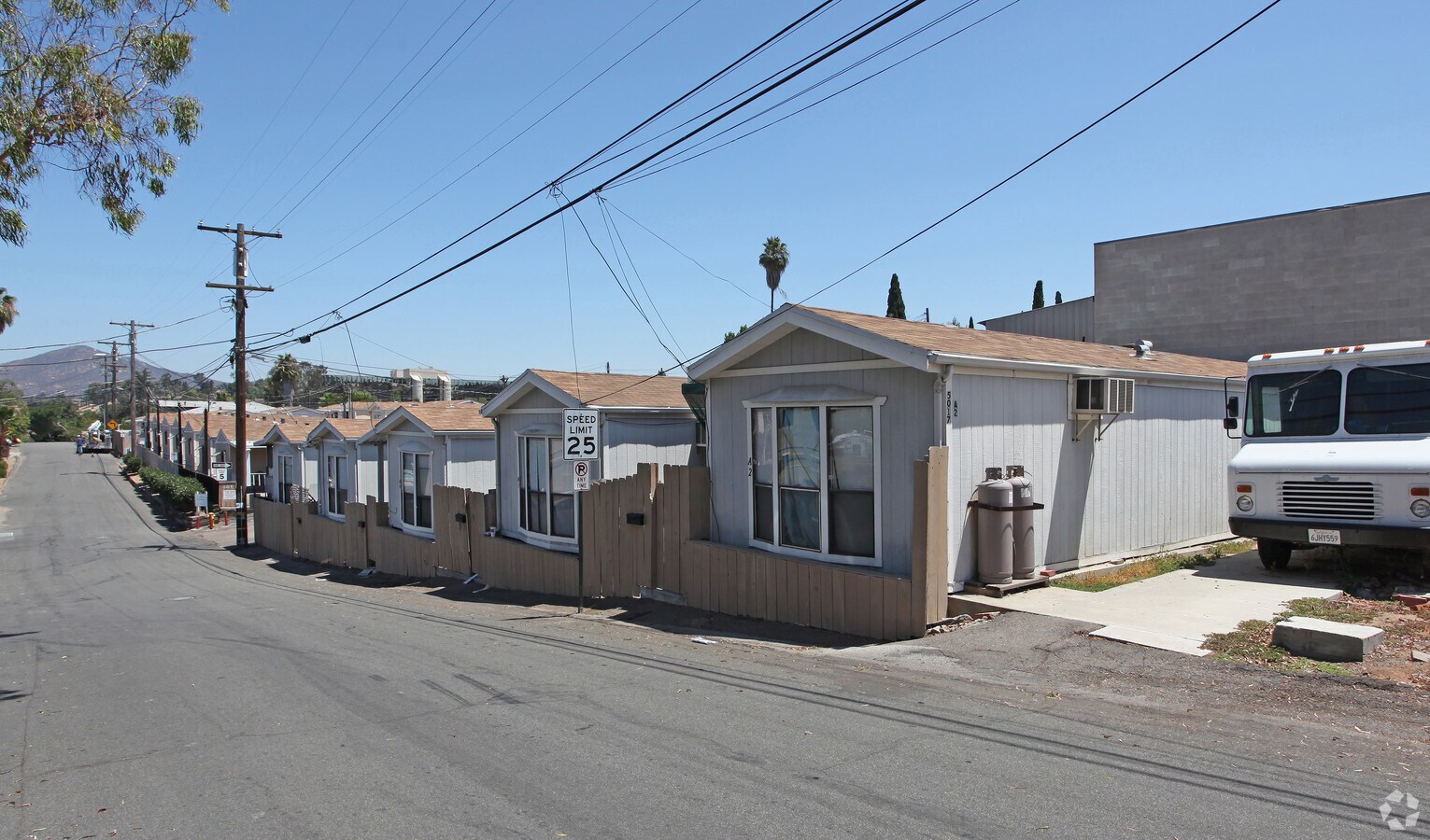Photo - La Mesa Gardens Apartments