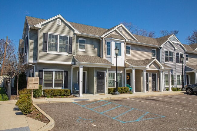 Building Photo - 24 Robert Ct