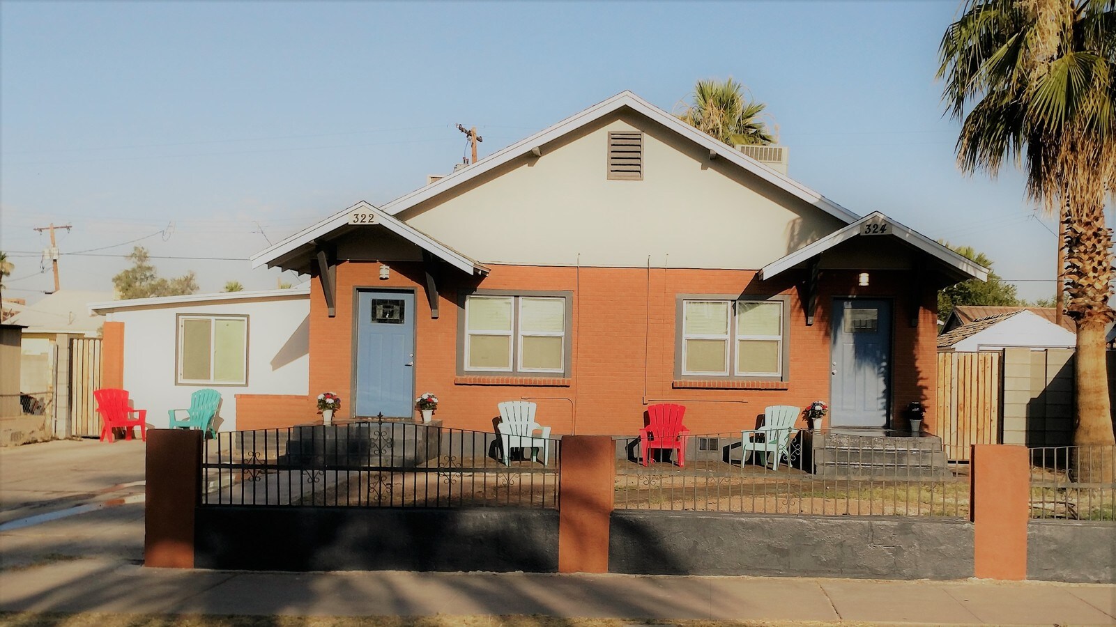 Photo - 322 N 13th Pl