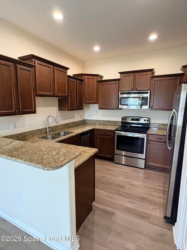 Photo - 6110 Ingalls St