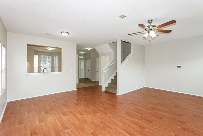 Photo - 6250 Gillian Park Dr