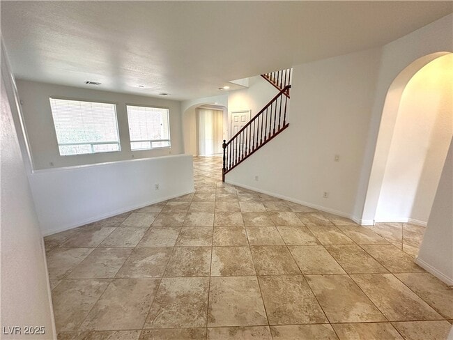 Photo - 9871 Mount Madera St