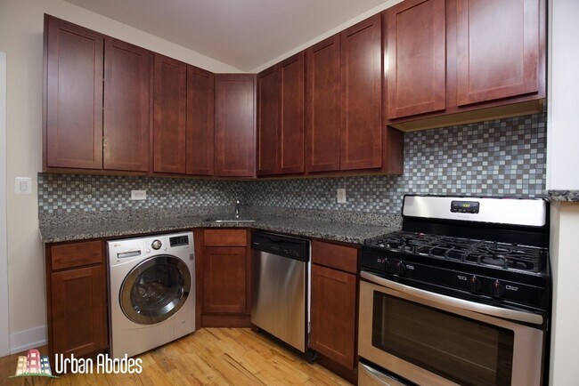 Photo - 3522 N Racine Ave Unit A05C