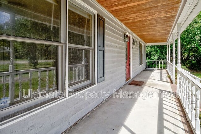 4614 Masonboro Loop Rd