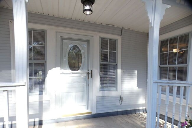 Photo - 10017 Foxrun Rd