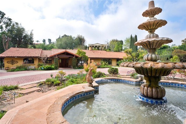 Photo - 5206 E Crescent Dr