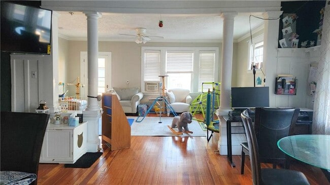 Photo - 309 Carrington Ave Unit 2