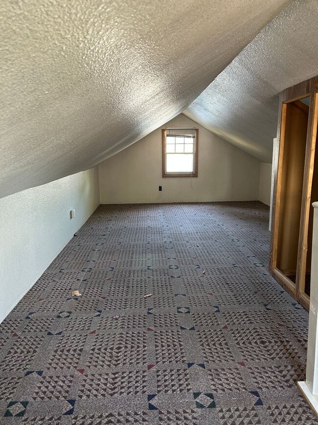 Photo - Cozy Single Family House for Rent