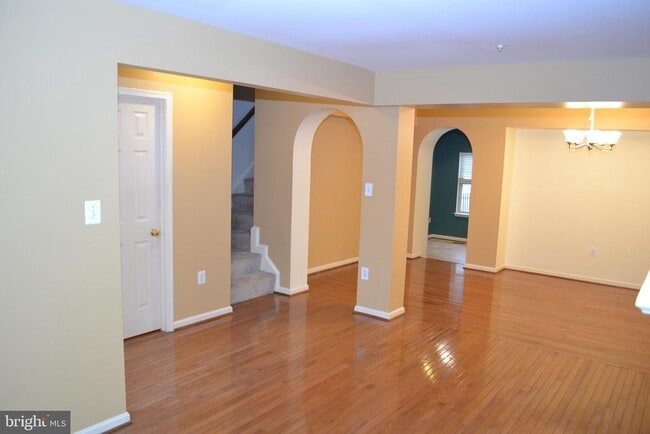 Photo - 2202 Garden Ln