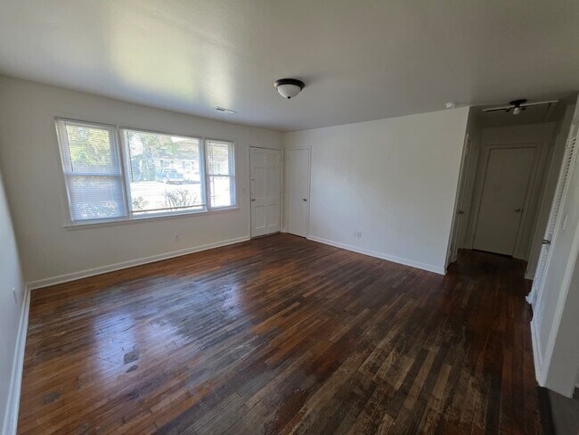 Photo - 1129 Berkeley St Unidad A