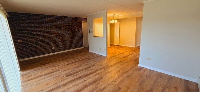 9625-9633 Ridgeland Ave