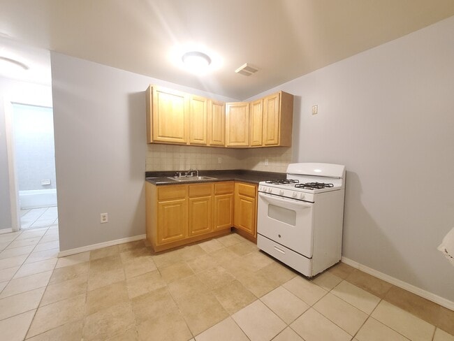 205 Union St 2 - 204 Union St Unidad 3