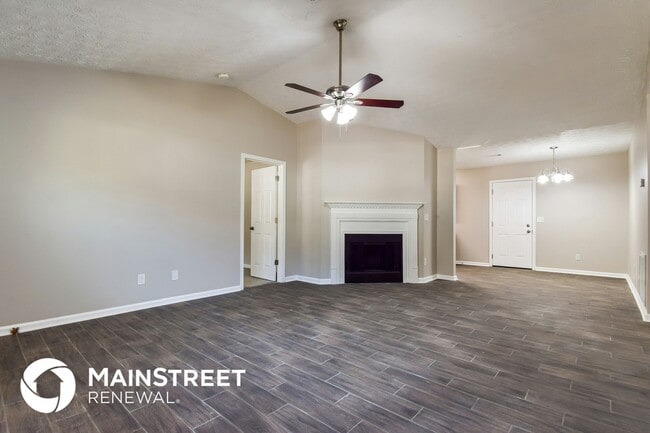 Photo - 8043 Trinity Park Dr