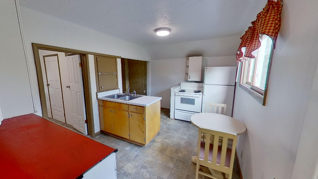 Photo - 536 7th Ave W Apartment Unit 3
