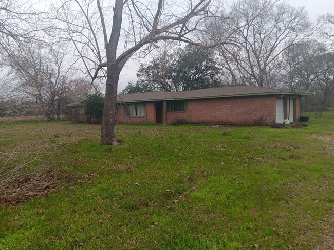 Photo - 3702 Cedar Rapids Pkwy