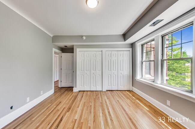 Photo - 934 Pleasant St Unidad 3R