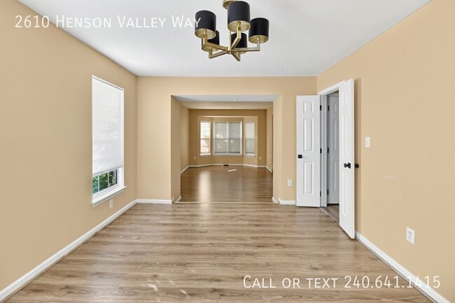Photo - 2610 Henson Valley Way