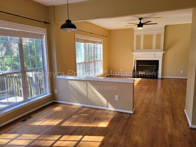 Photo - Beautiful 4 Bedroom Home in Cumming!