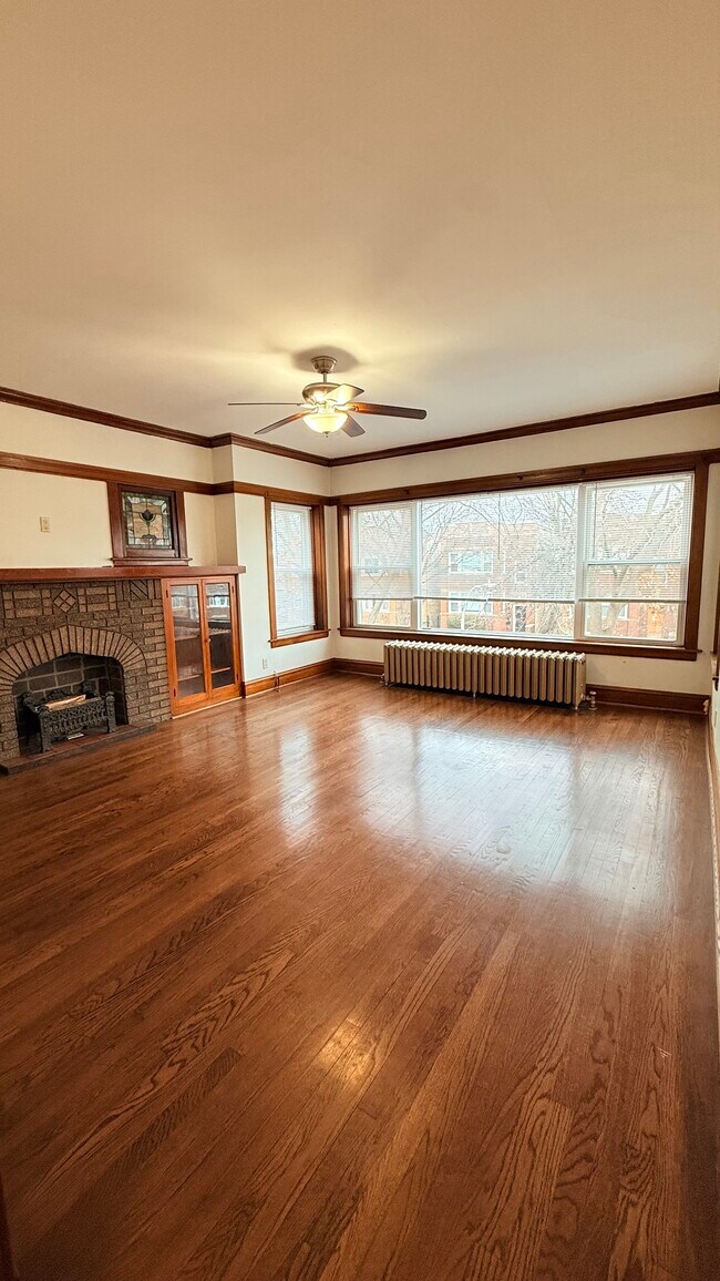 Photo - 4847 W Nelson St Unit 2