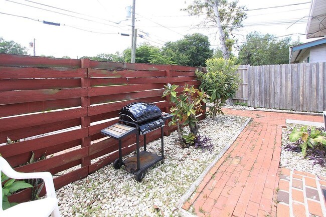 Photo - 3925 Mohr Ave N