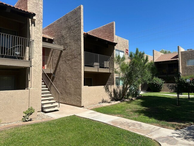 Photo - Charming 2 Bed 1 bath Condo