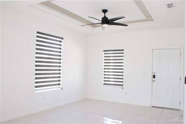 Photo - 16 Angelina Dr Unit 1