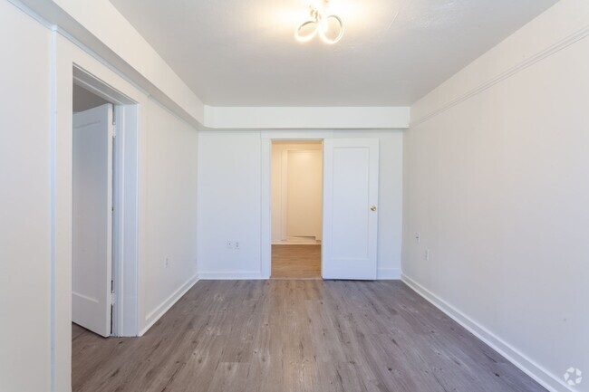 Building Photo - UC Berkeley Duplex Unit 2311 Lower Rental