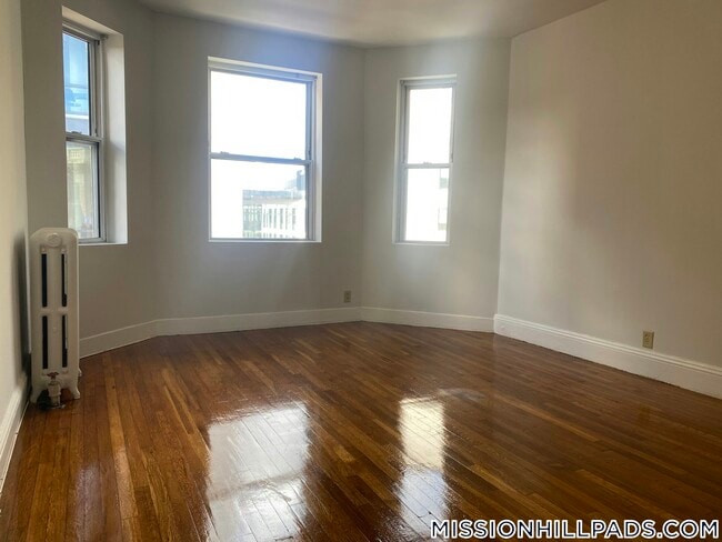 Photo - 49 Worthington St Unit 2