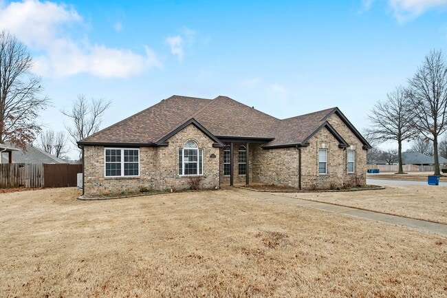 Photo - Beautiful and Spacious Home!